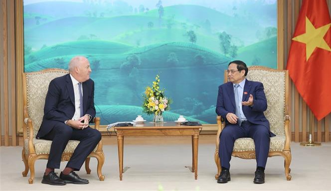 Instan al grupo británico ampliar operaciones en Vietnam