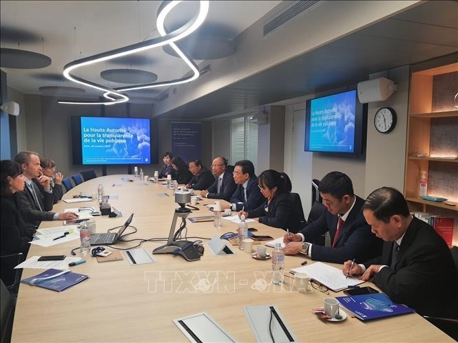 Vietnam y Francia comparten experiencias en transparencia pública y anticorrupción