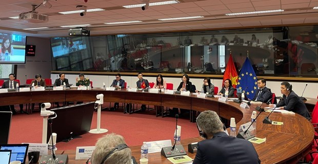 Vietnam y UE promueven cooperación en materia de seguridad y clima