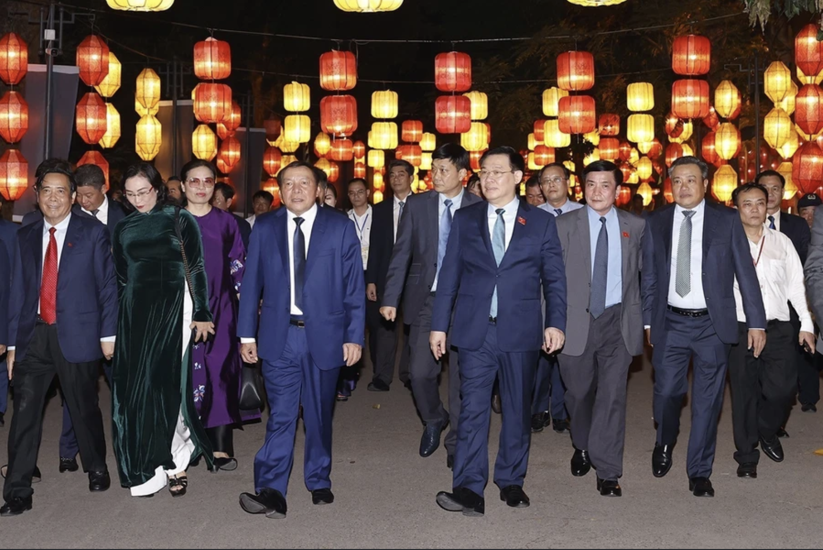 El presidente de la Asamblea Nacional participa en el Festival de Preservación y Desarrollo de las Aldeas Artesanales de Vietnam