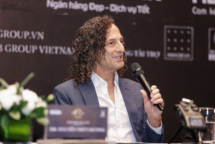 Legendario saxofonista Kenny G actuará en Hanói