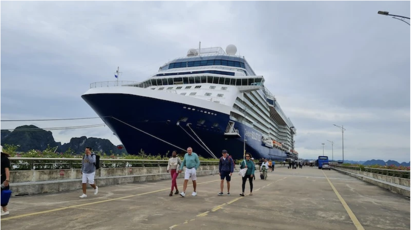 Provincia vietnamita recibe a grandes cruceros con tres mil viajeros a bordo