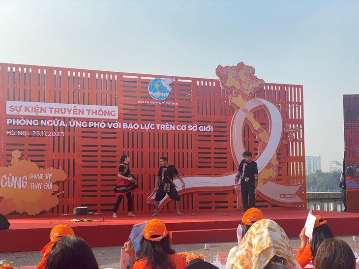 La Unión de Mujeres de Vietnam celebra numerosas actividades para promover la igualdad de género