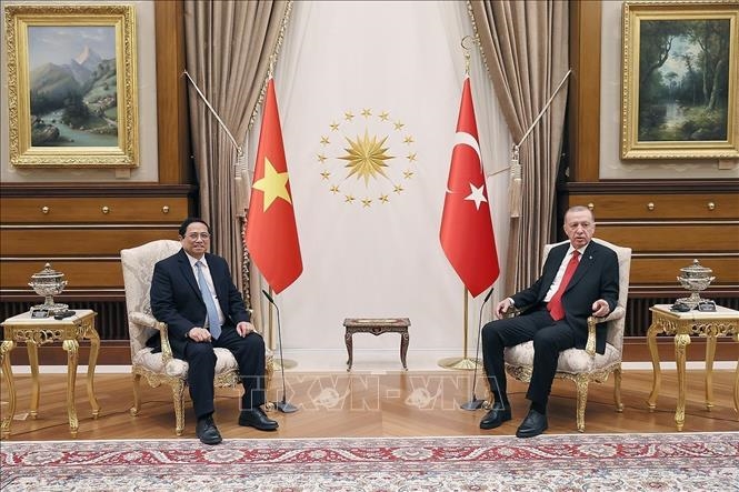 Vietnam y Turquía intensifican cooperación multisectorial