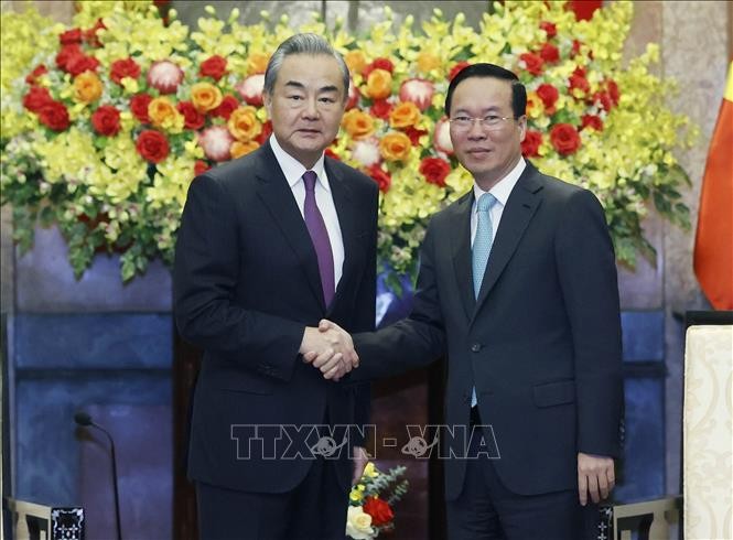 Vietnam considera las relaciones con China una opción estratégica y una máxima prioridad