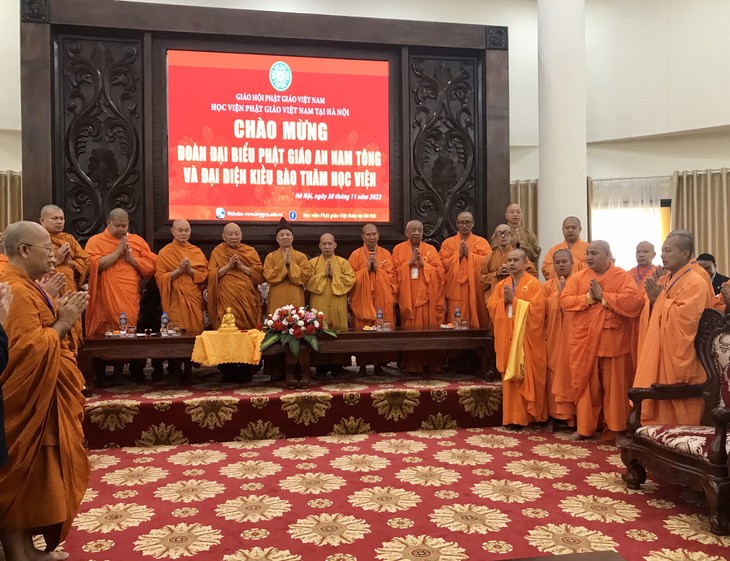 El budismo Annamnikaya estrechan los lazos entre Vietnam y Tailandia