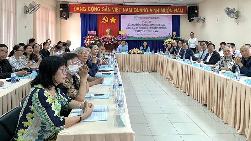 Mejorar la asistencia a los vietnamitas en el extranjero