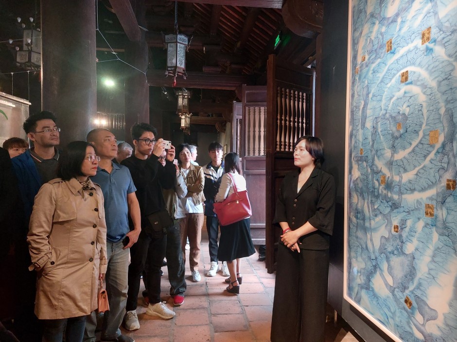 Huellas de la cultura Thang Long mediante una exposición