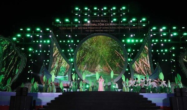 Inaugurado Festival de Camarones de Ca Mau