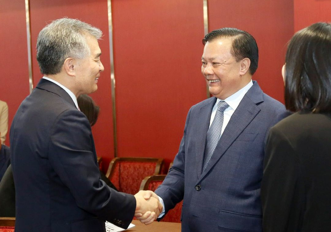 Hanói interesado en cooperar con Seúl en múltiples sectores