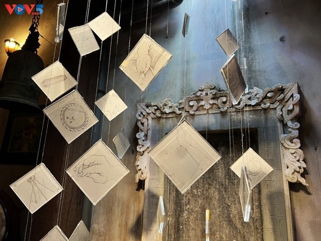 Exposición de artesanías tradicionales del casco antiguo de Hanói