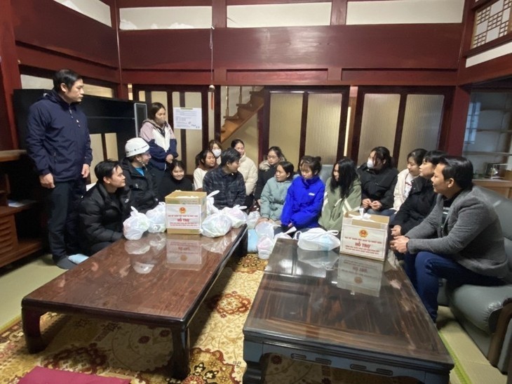 La embajada de Vietnam envía apoyo a la diáspora nacional afectada por terremoto en Japón