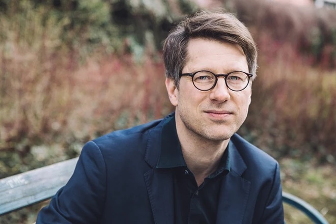 “Postales” poéticos de un alemán para Vietnam