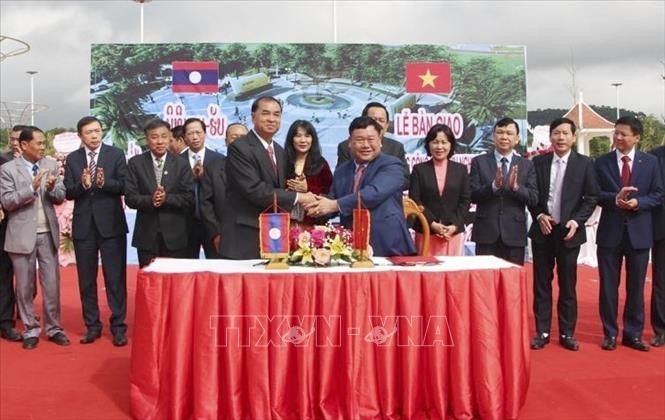 Inaugurado en Houaphanh el Parque de la Amistad Vietnam-Laos