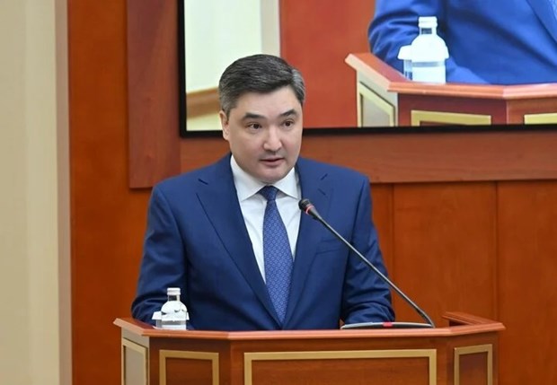 Premier de Vietnam felicita a homólogo de Kazajistán