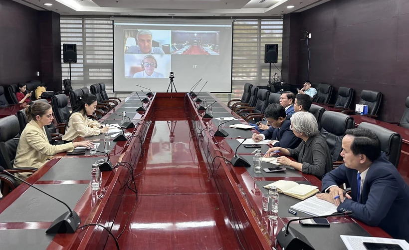 Conexión para formar el Centro Financiero Internacional en la ciudad de Da Nang
