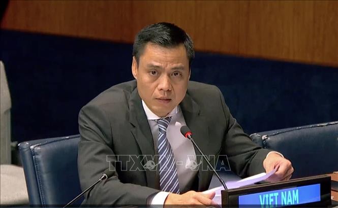 Vietnam comprometido con obligaciones nacionales en materia de cambio climático