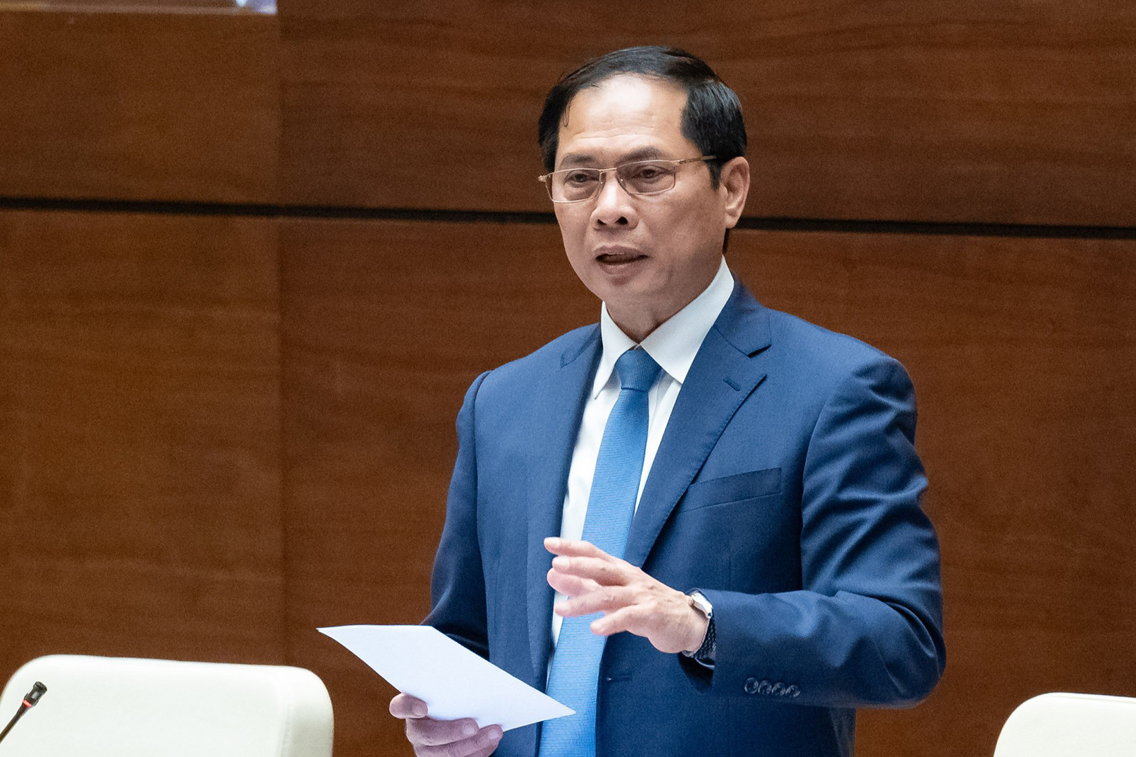 Ministerio de Asuntos Exteriores de Vietnam negocia acuerdos de exención de visa con 15 países