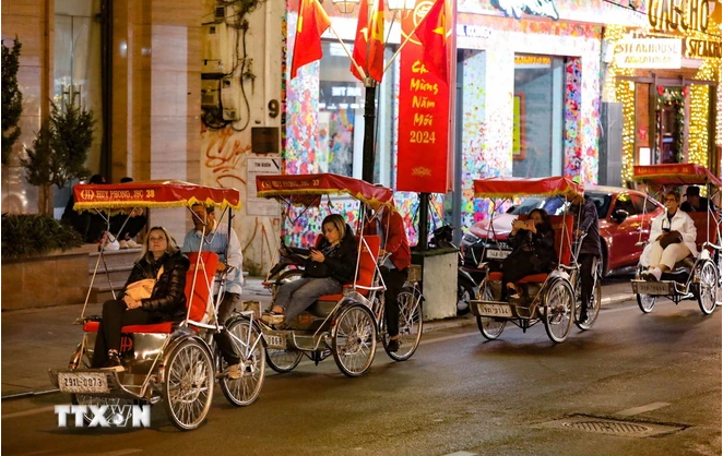 Hanoi se esfuerza a mantener capital amigable y hospitalaria para los turistas