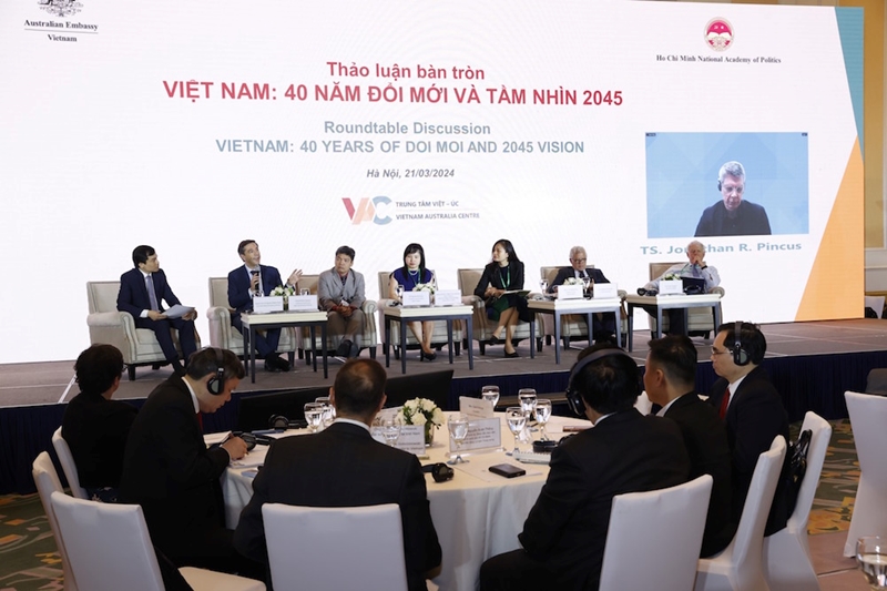 Realizan la Conferencia “Vietnam 40 años de Renovación y visión 2045”