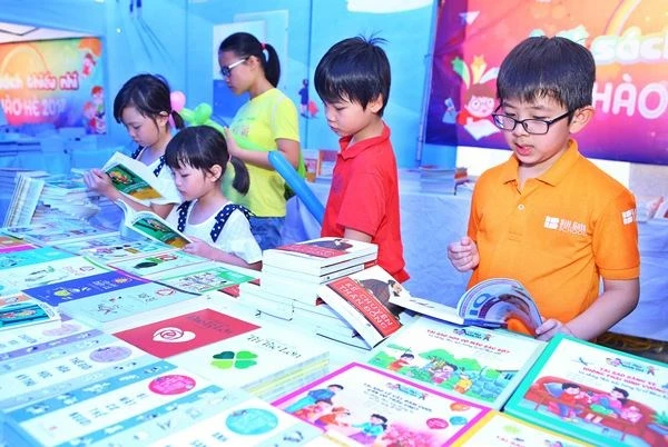 Vietnam promueve cultura de lectura en la comunidad