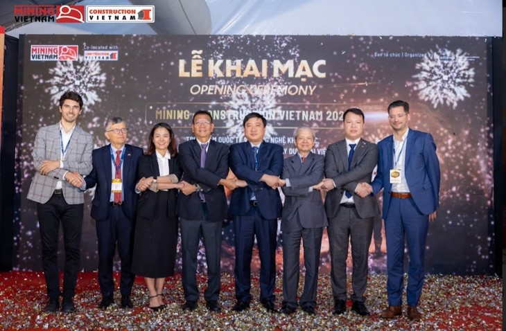 Inauguran Exposición Internacional de Minería Vietnam 2024