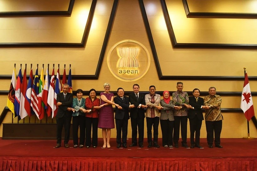 Canadá y ASEAN consolidan nexos en respuesta al cambio climático