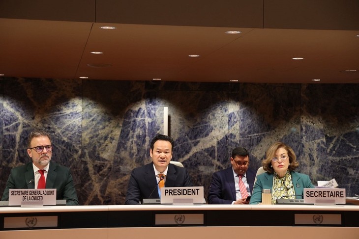 Vietnam preside el 14º período de sesiones de la Comisión de la Inversión, la Empresa y el Desarrollo de UNCTAD