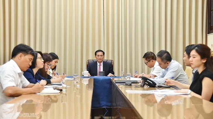 Vietnam y Reino Unido fortalecen cooperación