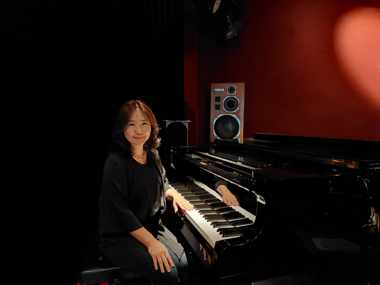 La pianista estadounidense Lisa Sung encantada con el estilo de vida de Vietnam