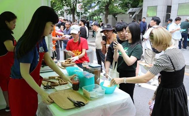 Platos de Vietnam se destacan en Festival de Amistad de Seúl 2024