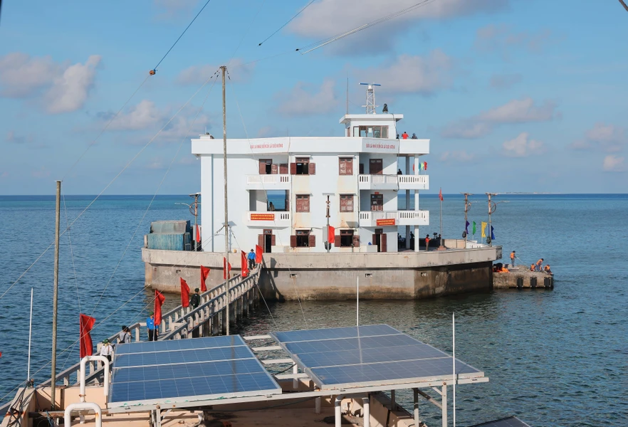 Mares e islas de Vietnam Renovación y desarrollo de Truong Sa