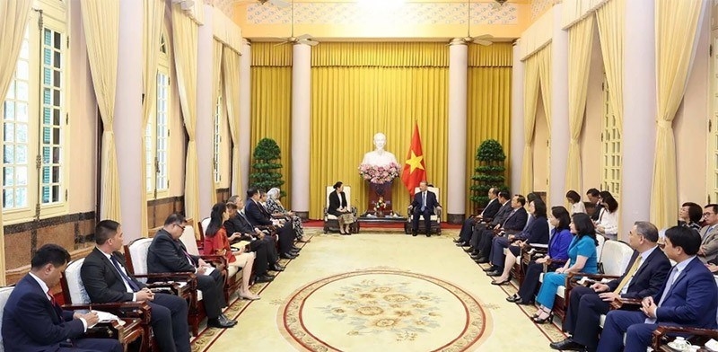 El presidente vietnamita se reúne con los embajadores de la ASEAN y de Timor Oriental