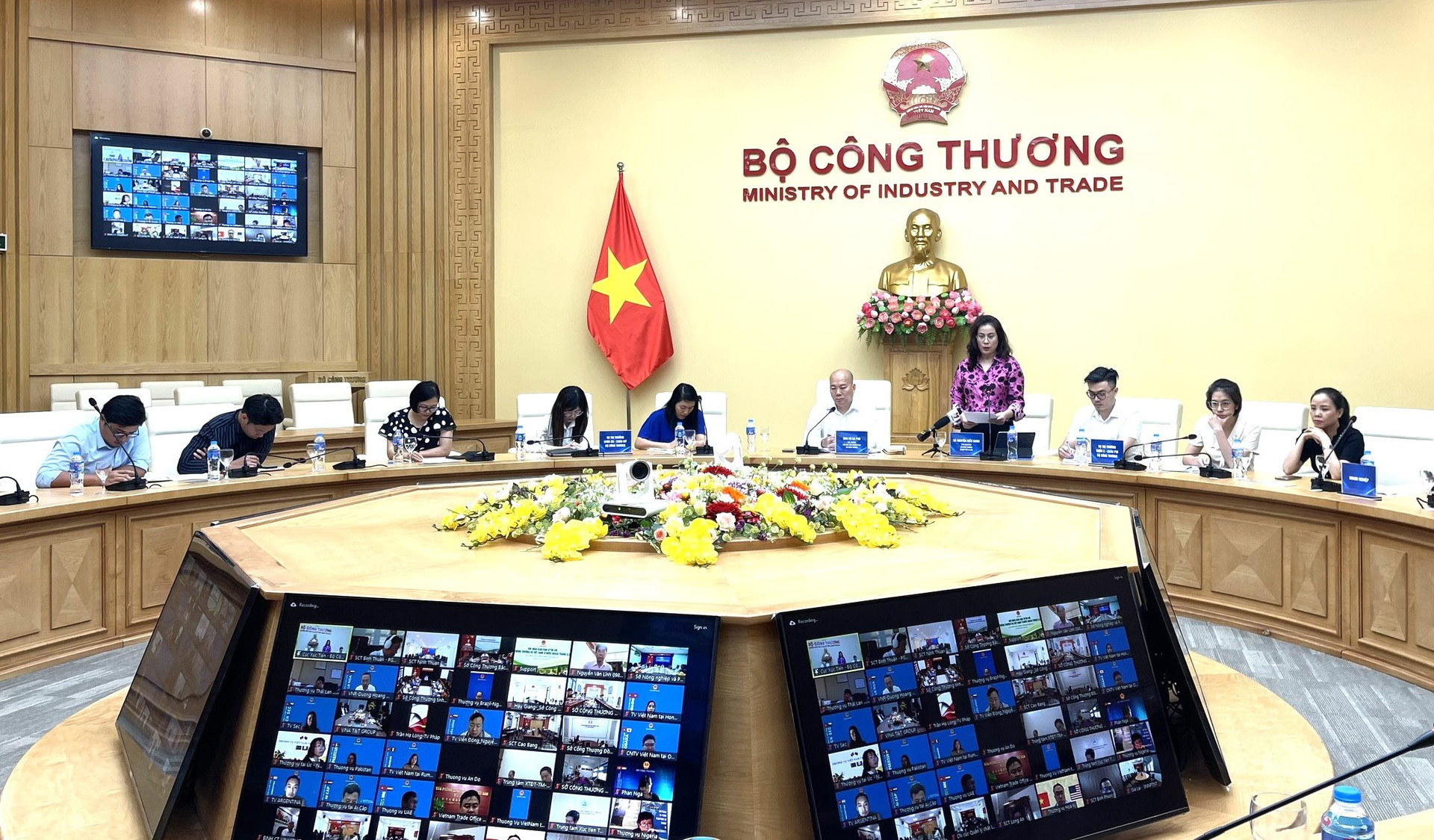 Los productos agrícolas entre las principales exportaciones de Hanói en los primeros cinco meses