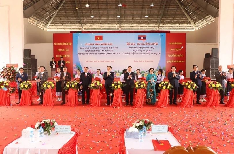 Inaugurada escuela secundaria financiada por Vietnam en Laos