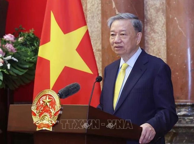 Líderes del mundo felicitan a nuevos dirigentes de Vietnam