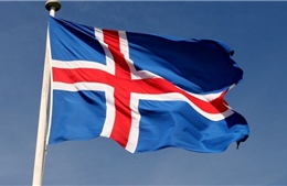 Dirigentes de Vietnam felicitan a Islandia por su Día Nacional