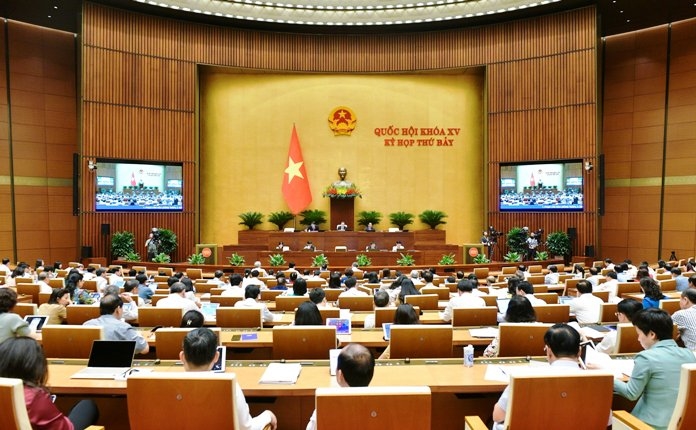 Diputados vietnamitas instan a revisar la efectividad y asignación de capital de inversión para proyectos de autopistas