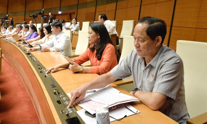 Parlamento de Vietnam aprueba resolución sobre liquidación del presupuesto estatal 2022