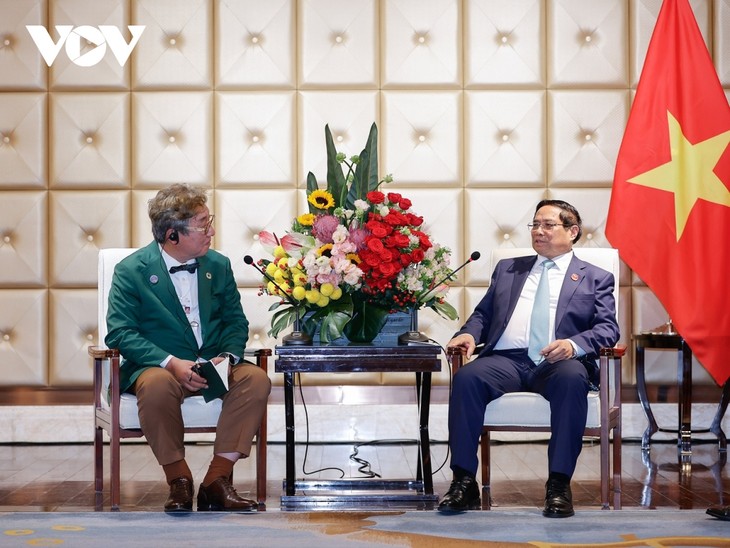Primer ministro de Vietnam se reúne con presidente del Comité de Crecimiento Verde y Neutralidad en Carbono de Corea del Sur