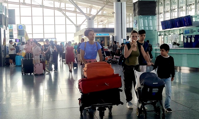 Vietnam recibe en la primera mitad de 2024 una cantidad de turistas extranjeros superior a la anterior a la pandemia