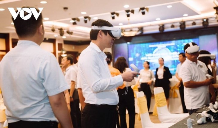 Quang Binh impulsa la transformación digital con miras hacia el turismo verde