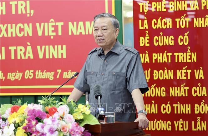 El presidente To Lam sugiere ideas de desarrollo a los líderes de Tra Vinh