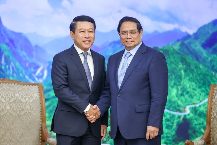 El Primer ministro de Vietnam recibe a viceprimer ministro de Laos