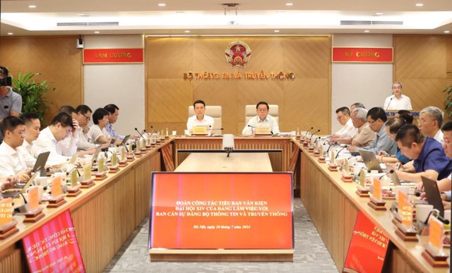 Medios de comunicación continúan afirmando su importante papel en la sociedad vietnamita