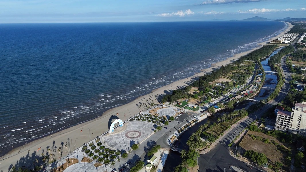 Turismo en Vietnam Complejo turístico marítimo de Xuan Thanh atrae a turistas