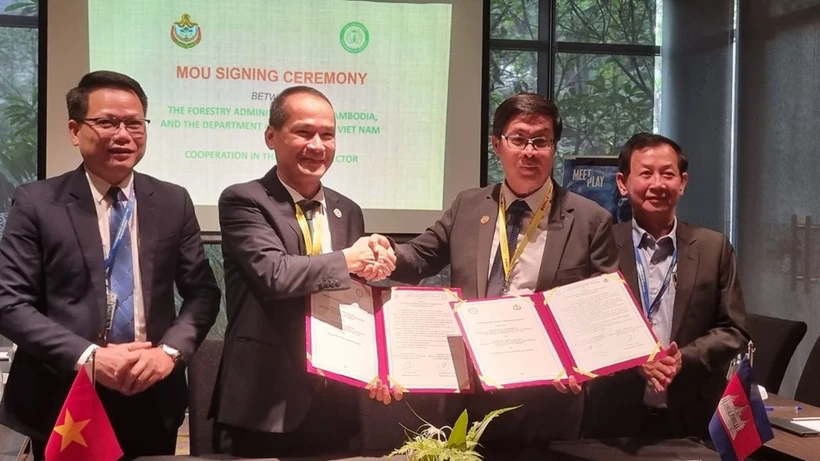 Vietnam y Camboya impulsan cooperación forestal