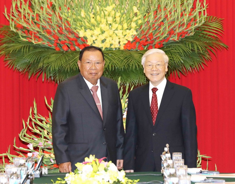 Exdirigente laosiano elogia a Nguyen Phu Trong como líder visionario