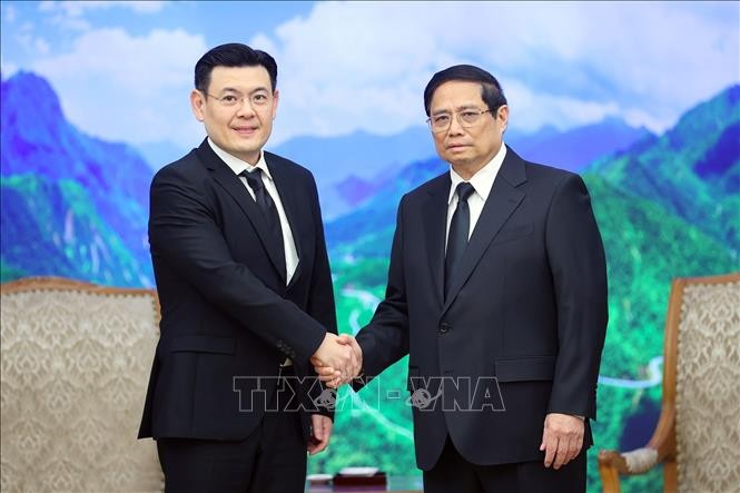Pham Minh Chinh se reúne con enviado especial del Primer Ministro tailandés