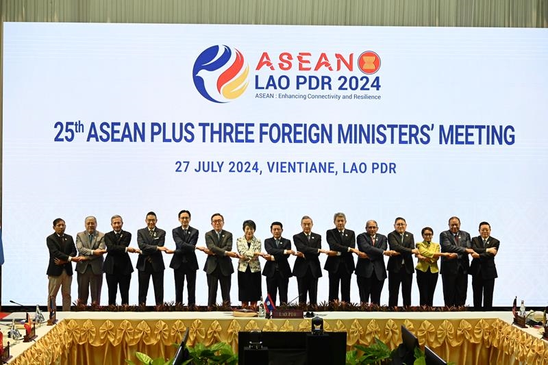 Clausuran 57ª Reunión Ministerial de la ASEAN y citas anexas